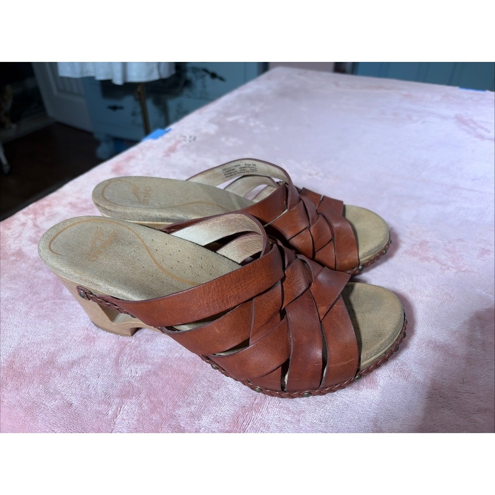 Dansko Tory Sandals Womens 8.5 EU 39Brown Leather Weave Braided Heel.